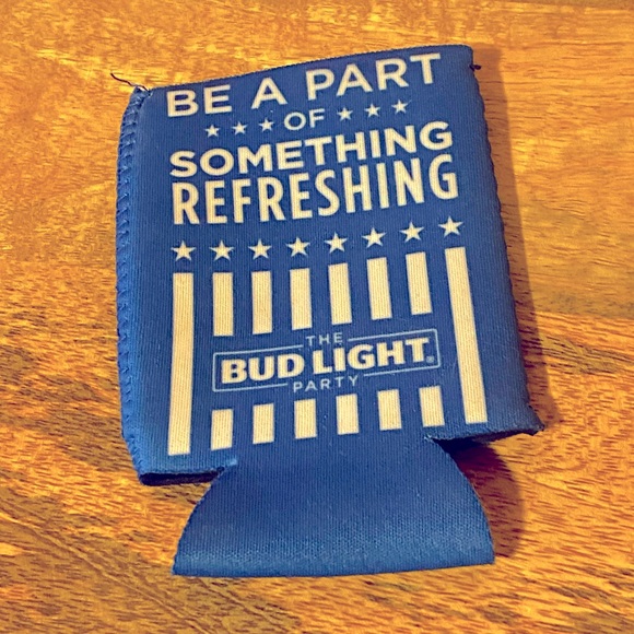 Bud Light Blue and White Beer Koozie - Picture 1 of 4
